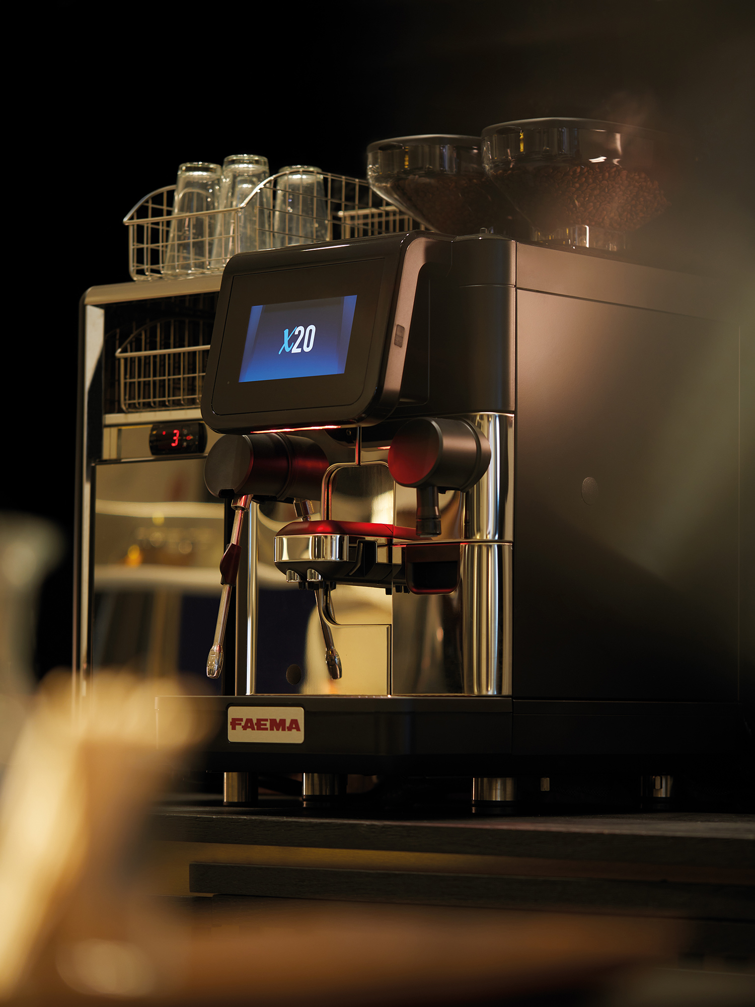 Macchina professionale Faema X20 con doppio macinino e lancia vapore